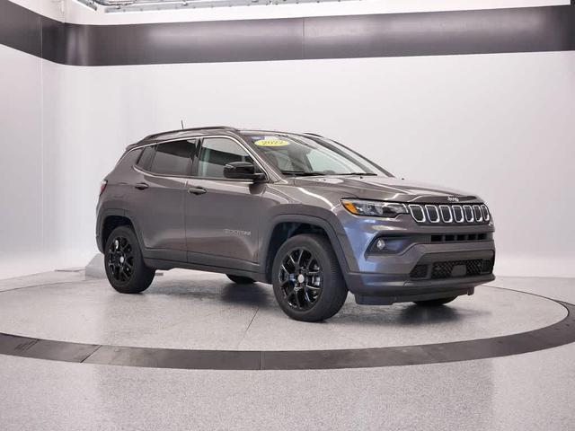 Photo of 2022 Granite Crystal Metallic Clearcoat Jeep Compass