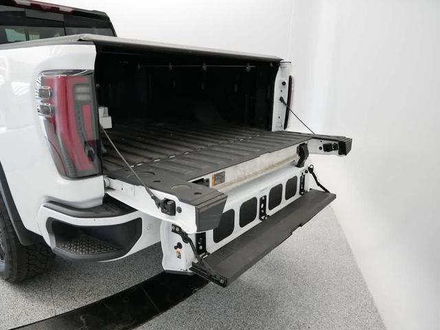 Photo of 2024 Summit White GMC Sierra 3500