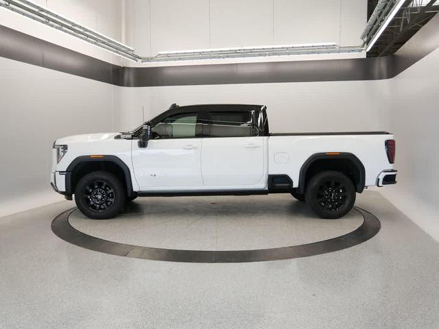 Photo of 2024 Summit White GMC Sierra 3500