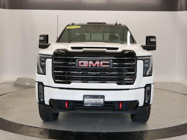 Photo of 2024 Summit White GMC Sierra 3500