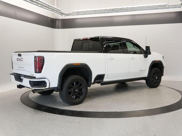 Photo of 2024 Summit White GMC Sierra 3500