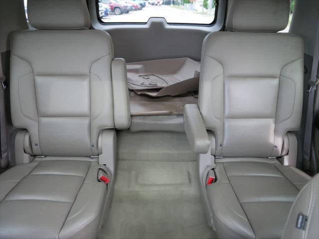 Photo of 2016 Iridescent Pearl Tricoat Chevrolet Tahoe