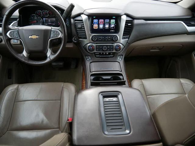 Photo of 2016 Iridescent Pearl Tricoat Chevrolet Tahoe