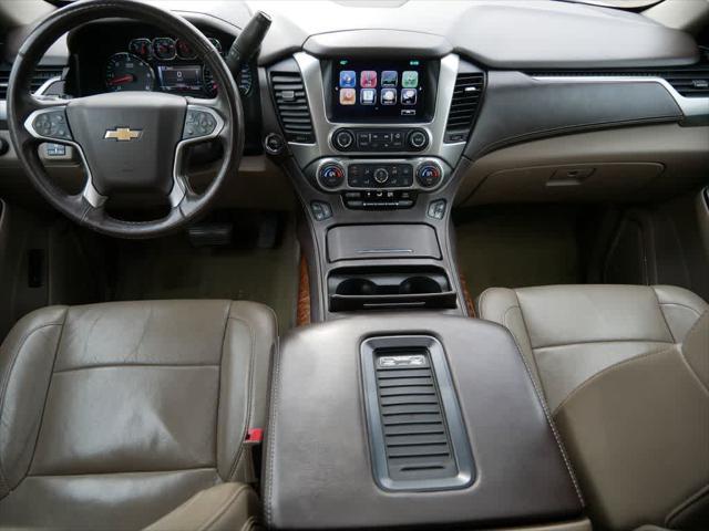 Photo of 2016 Iridescent Pearl Tricoat Chevrolet Tahoe