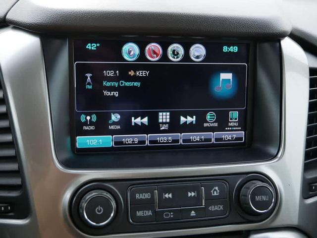 Photo of 2016 Iridescent Pearl Tricoat Chevrolet Tahoe