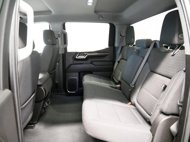 Photo of 2023 Onyx Black GMC Sierra 1500