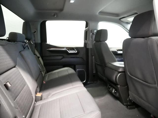 Photo of 2023 Onyx Black GMC Sierra 1500