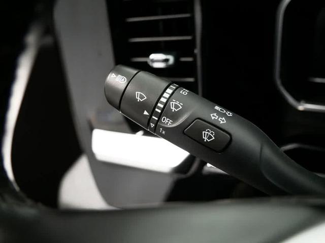 Photo of 2023 Onyx Black GMC Sierra 1500