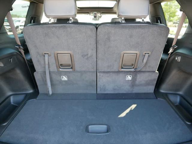 Photo of 2025 Silver Zynith Jeep Grand Cherokee L