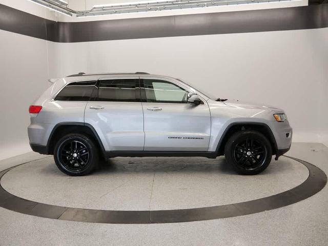Photo of 2018 Billet Silver Metallic Clearcoat Jeep Grand Cherokee