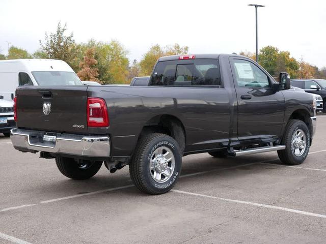 Photo of 2024 Granite Crystal Metallic Clearcoat RAM 3500