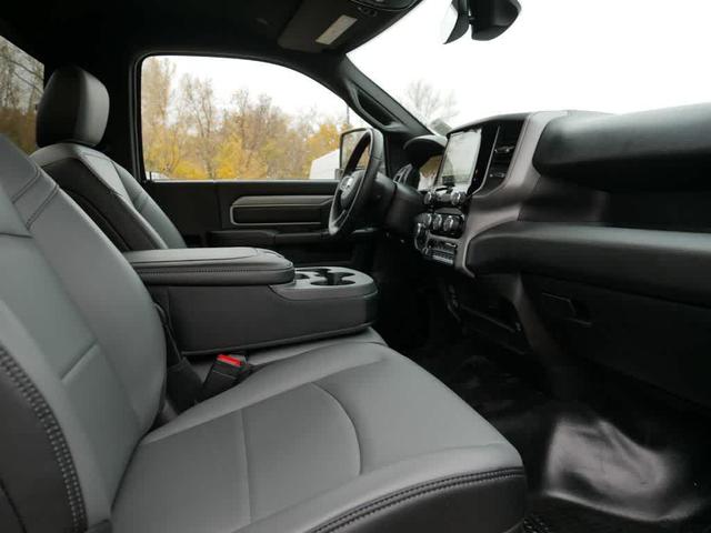 Photo of 2024 Granite Crystal Metallic Clearcoat RAM 3500