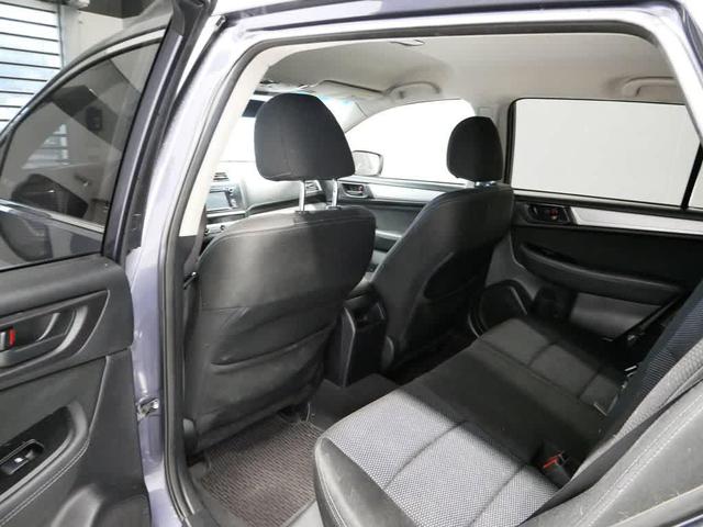 Photo of 2017 Carbide Gray Metallic Subaru Outback
