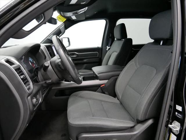Photo of 2022 Diamond Black Crystal Pearlcoat RAM 1500