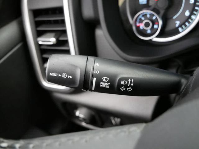 Photo of 2022 Diamond Black Crystal Pearlcoat RAM 1500