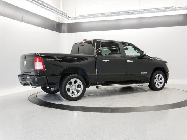 Photo of 2022 Diamond Black Crystal Pearlcoat RAM 1500