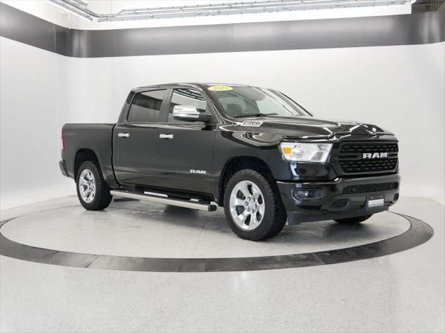 Photo of 2022 Diamond Black Crystal Pearlcoat RAM 1500