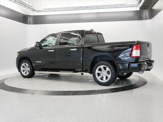 Photo of 2022 Diamond Black Crystal Pearlcoat RAM 1500