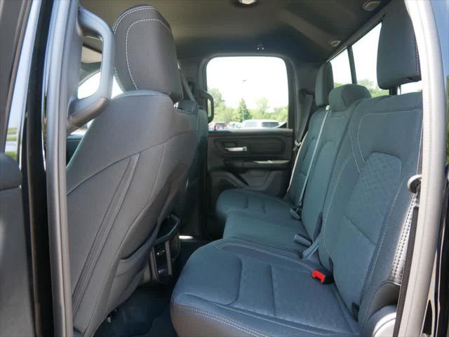 Photo of 2025 Diamond Black Crystal Pearlcoat RAM 1500