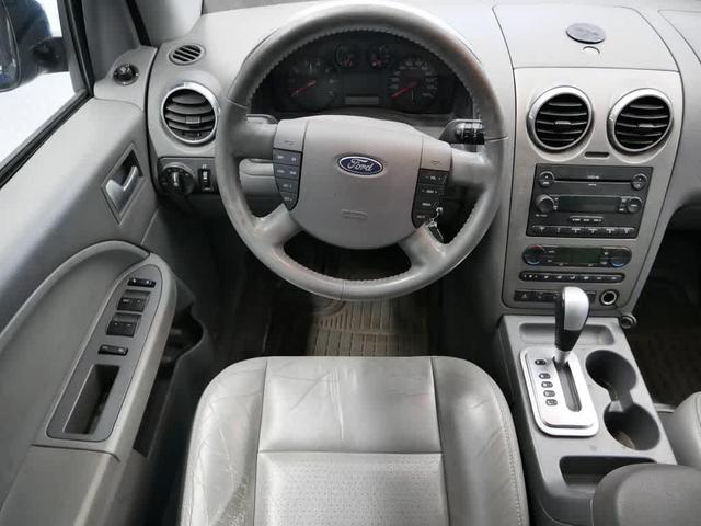 Photo of 2005  Ford Freestyle