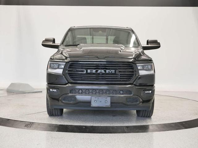 Photo of 2023 Diamond Black Crystal Pearlcoat RAM 1500