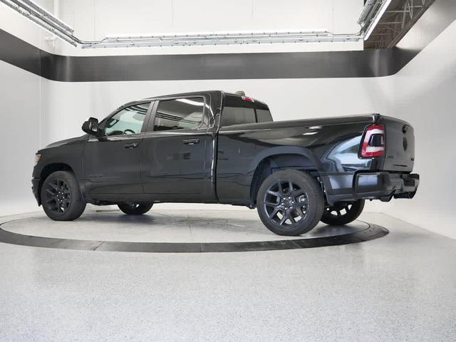 Photo of 2023 Diamond Black Crystal Pearlcoat RAM 1500