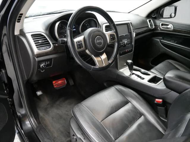 Photo of 2012 Brilliant Black Crystal Pearlcoat Jeep Grand Cherokee