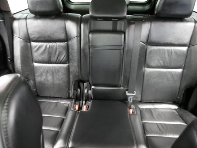 Photo of 2012 Brilliant Black Crystal Pearlcoat Jeep Grand Cherokee