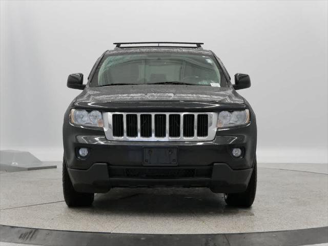 Photo of 2012 Brilliant Black Crystal Pearlcoat Jeep Grand Cherokee