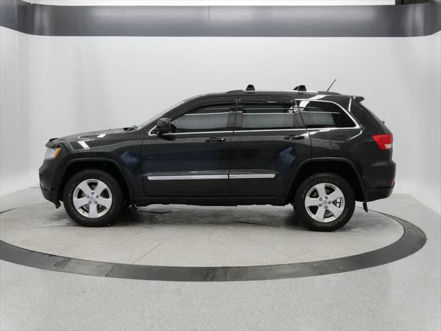 Photo of 2012 Brilliant Black Crystal Pearlcoat Jeep Grand Cherokee