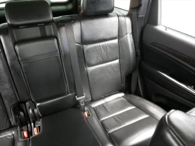 Photo of 2012 Brilliant Black Crystal Pearlcoat Jeep Grand Cherokee