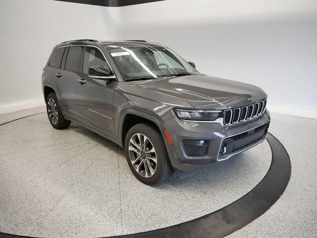 Photo of 2022 Baltic Gray Metallic Clearcoat Jeep Grand Cherokee