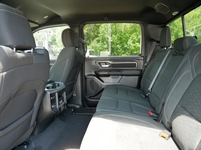Photo of 2025 Diamond Black Crystal Pearlcoat RAM 1500