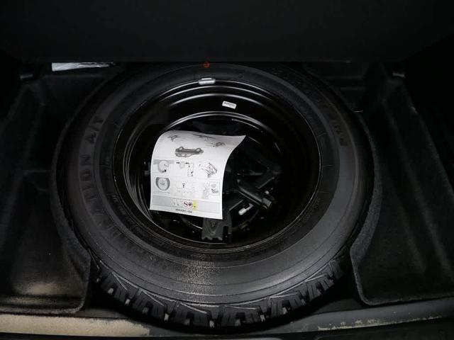 Photo of 2022 Sting-Gray Clearcoat Jeep Cherokee