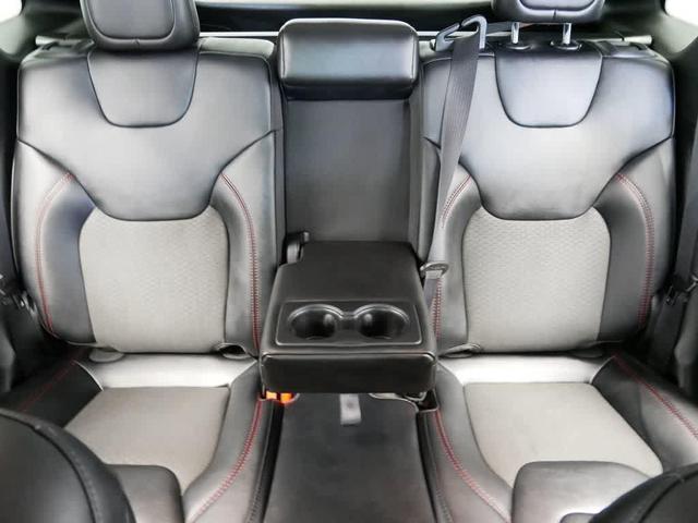 Photo of 2022 Sting-Gray Clearcoat Jeep Cherokee