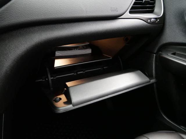 Photo of 2022 Sting-Gray Clearcoat Jeep Cherokee
