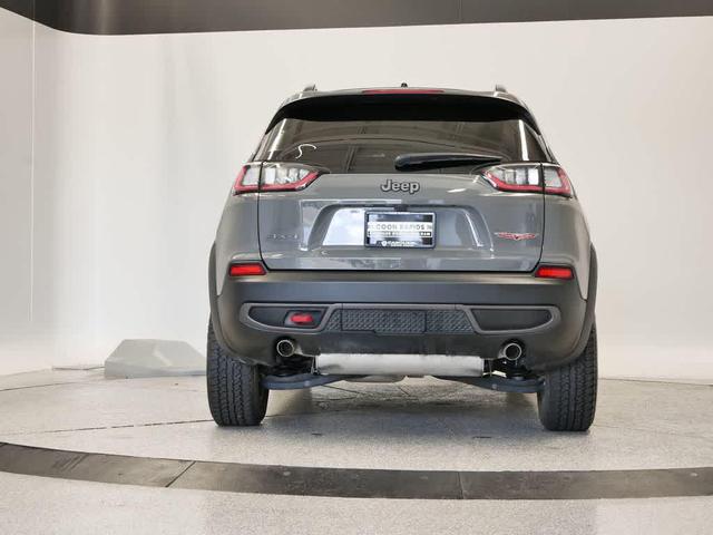 Photo of 2022 Sting-Gray Clearcoat Jeep Cherokee