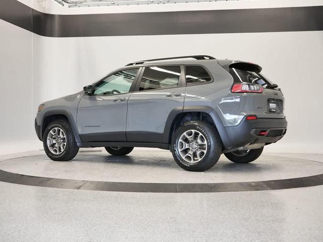 Photo of 2022 Sting-Gray Clearcoat Jeep Cherokee