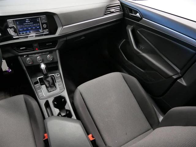 Photo of 2021 Black Volkswagen Jetta