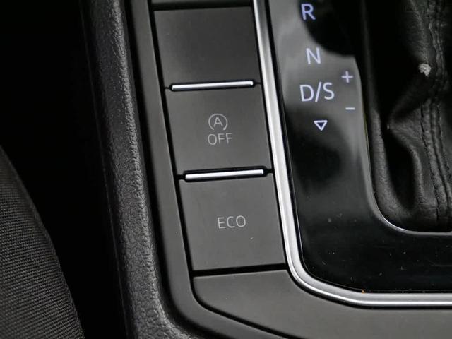 Photo of 2021 Black Volkswagen Jetta