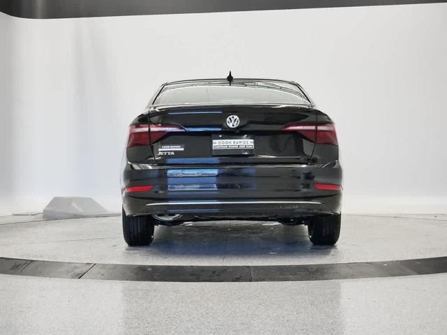 Photo of 2021 Black Volkswagen Jetta