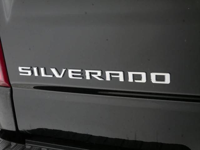 Photo of 2023 Black Chevrolet Silverado 1500