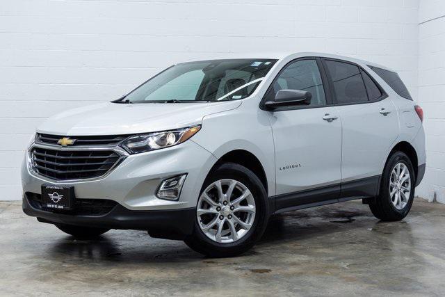 Photo of 2021 Silver Ice Metallic Chevrolet Equinox