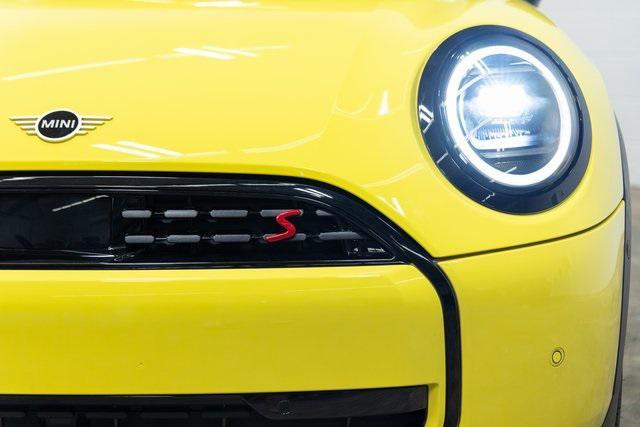 Photo of 2025 Sunny Side Yellow MINI Hardtop