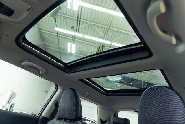 Photo of 2025 Melting Silver III Metallic MINI Hardtop