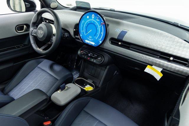 Photo of 2025 Midnight Black II MINI Hardtop