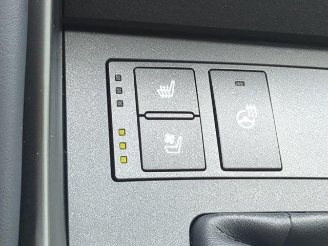 Photo of 2023 Atomic Silver Lexus IS 350