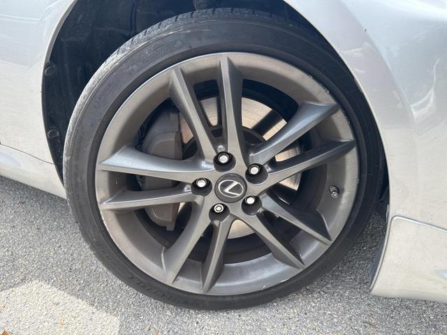 Photo of 2013 Silver Lining Metallic Lexus IS 350C
