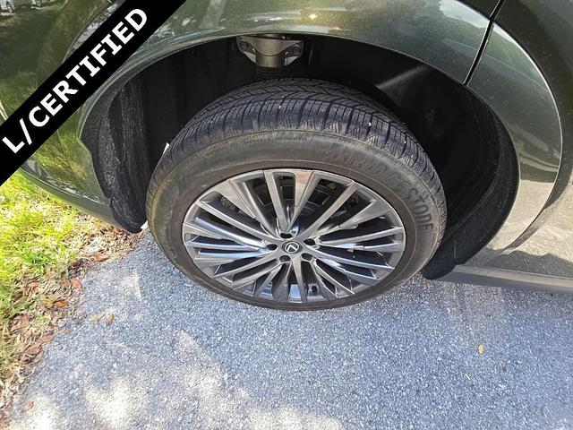 Photo of 2023 Nori Green Pearl Lexus RX 350
