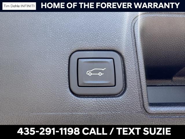 Photo of 2024 Summit White GMC Terrain